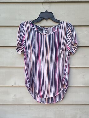 NEW NWT Women's Shirt/Blouse SIMPLY STYLED Multi Stripe Size Small